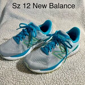 New Balance Sz 12 Women's Teal and Gray Sneakers